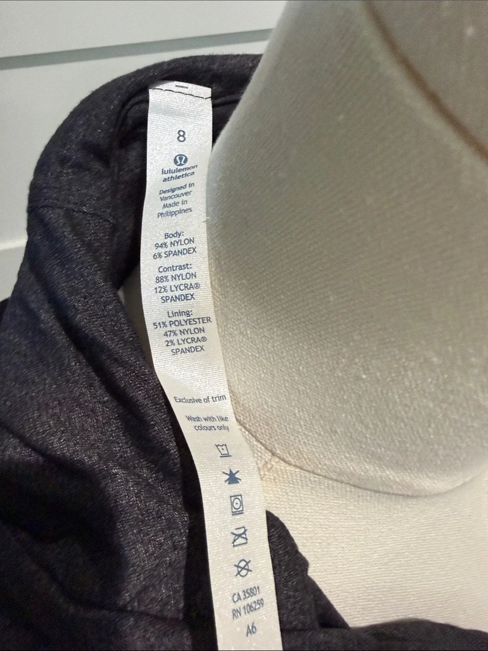 lululemon Black Hooded Zip Jacket/Windbreaker with Contour Seams NWOT